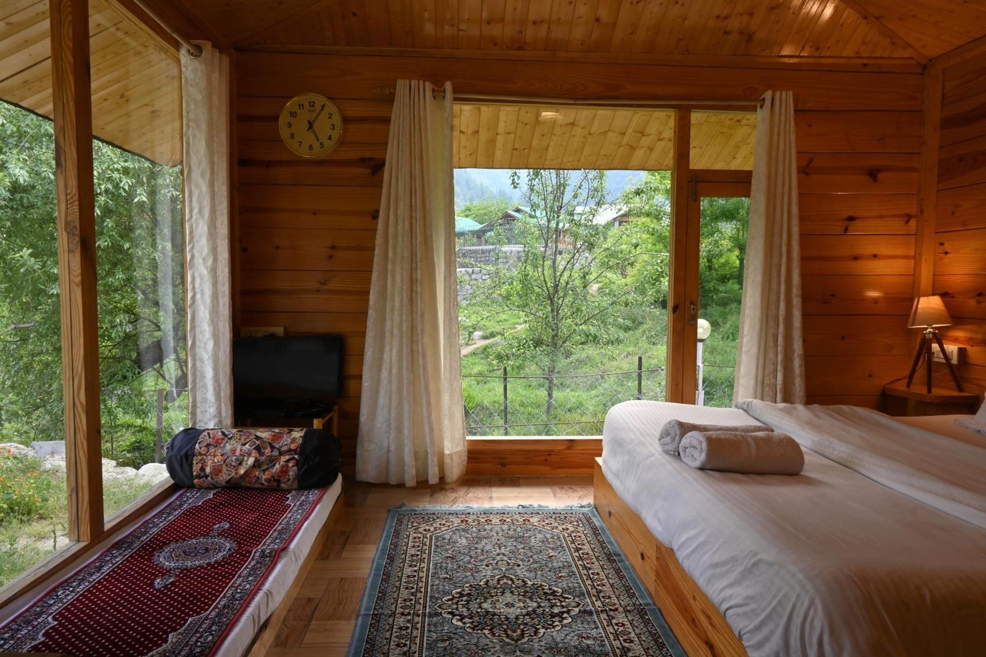 Cascade Mountain Retreat Manali Bed & Breakfast Eksteriør bilde