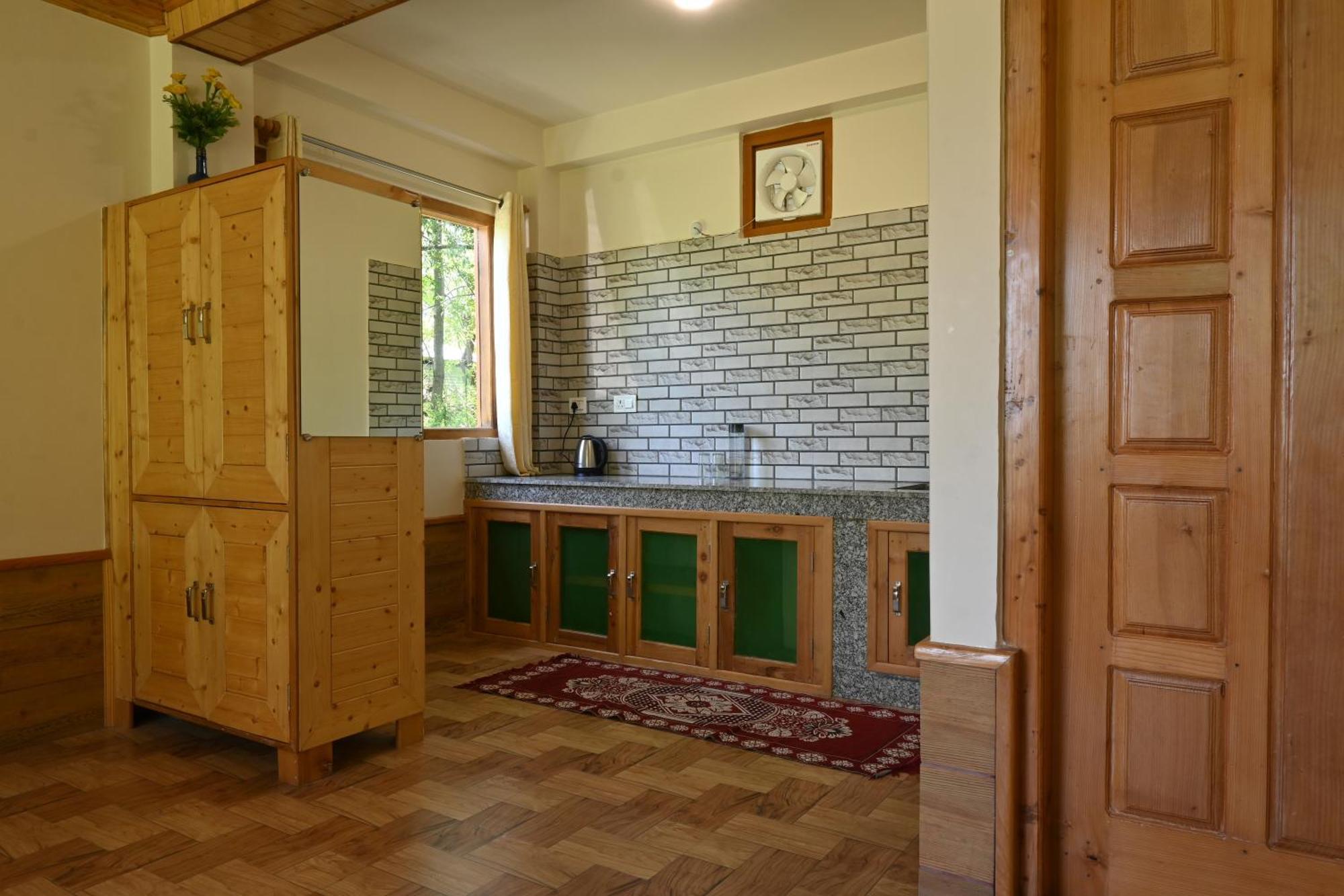 Cascade Mountain Retreat Manali Bed & Breakfast Eksteriør bilde