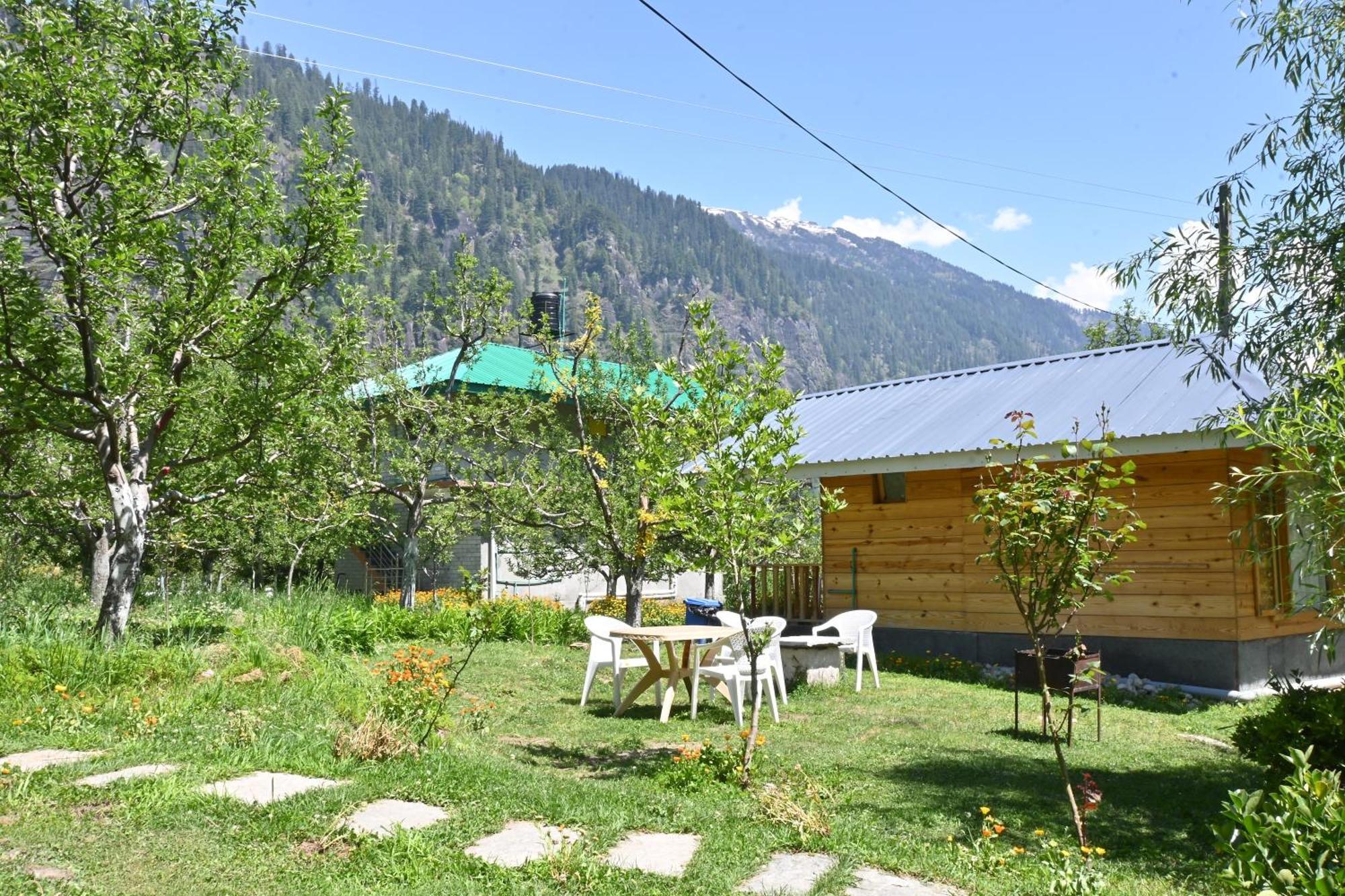 Cascade Mountain Retreat Manali Bed & Breakfast Eksteriør bilde