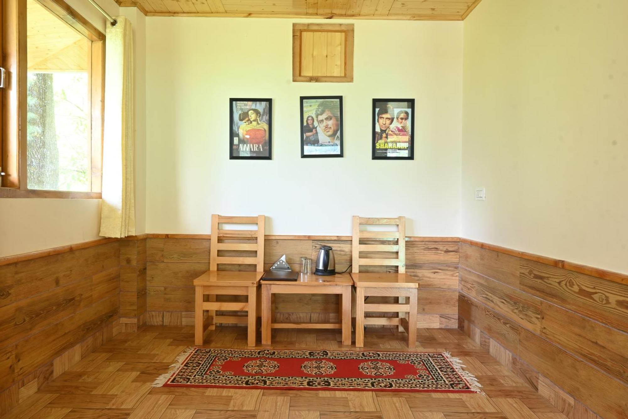Cascade Mountain Retreat Manali Bed & Breakfast Eksteriør bilde