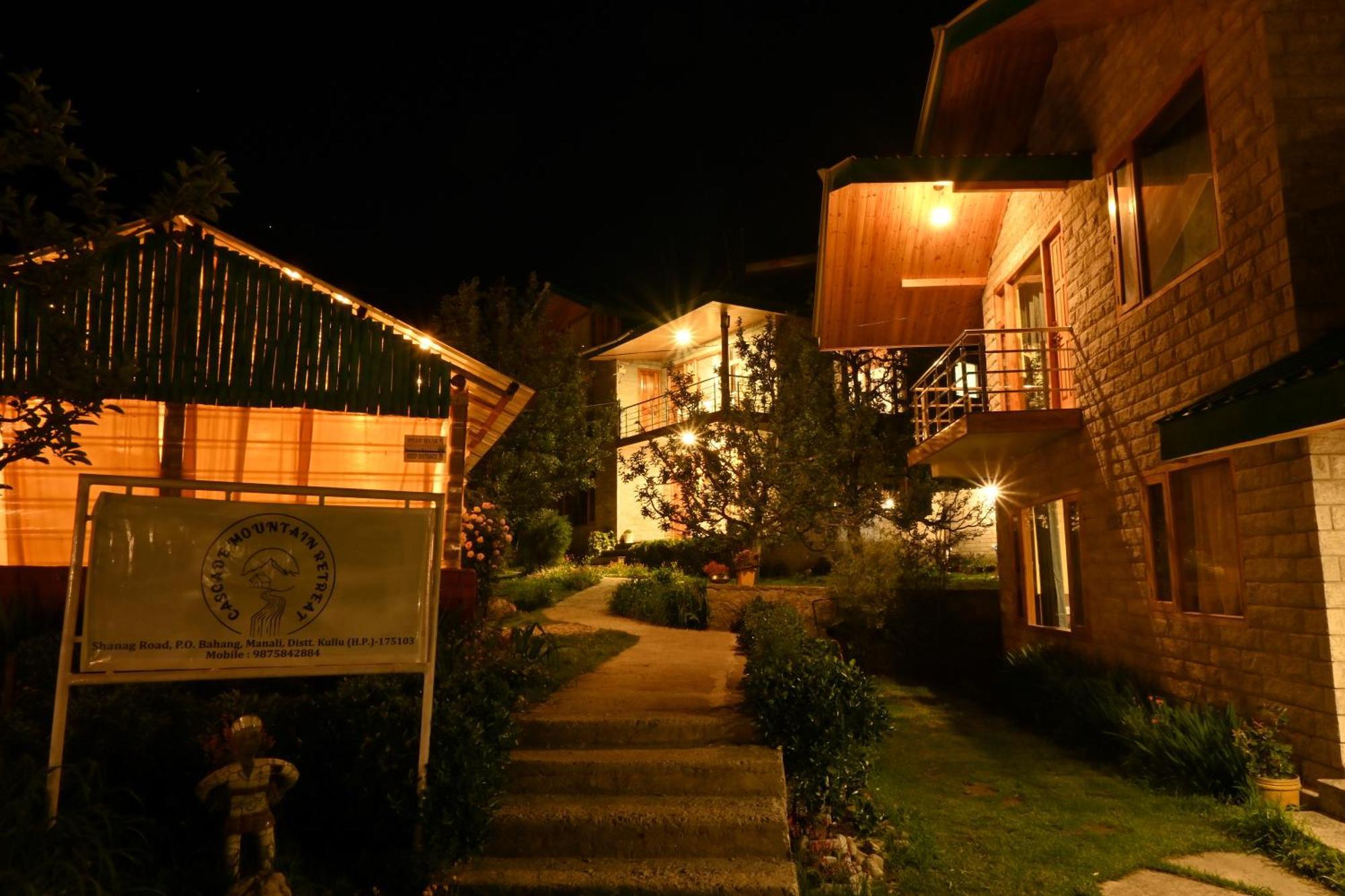 Cascade Mountain Retreat Manali Bed & Breakfast Eksteriør bilde