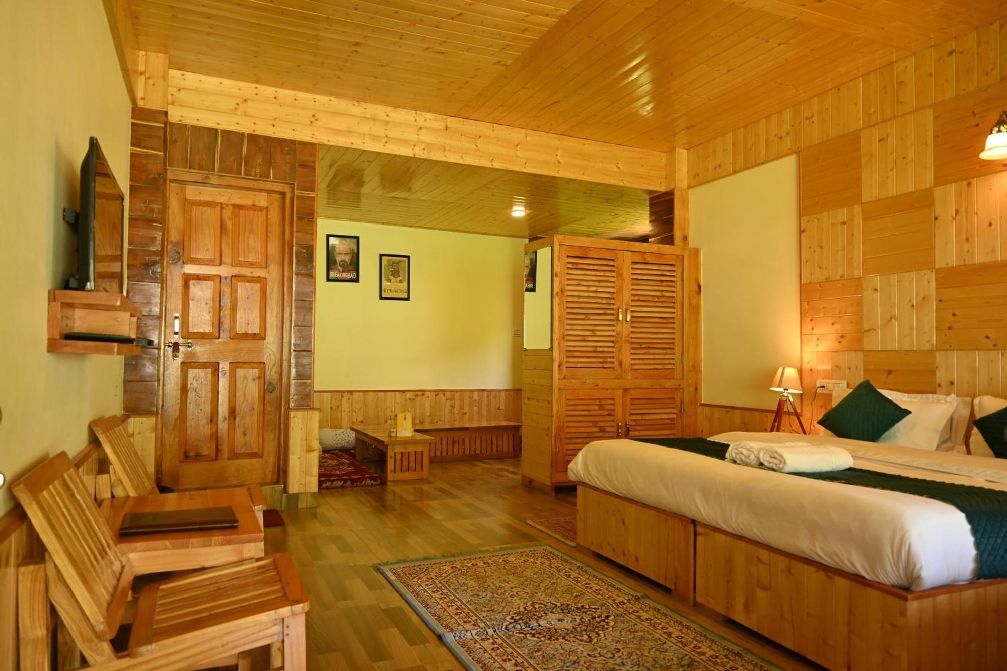 Cascade Mountain Retreat Manali Bed & Breakfast Eksteriør bilde